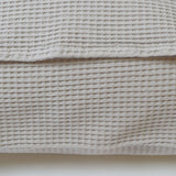 Funda de cojín nido abeja algodón beige 107