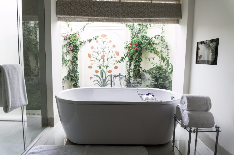 Pequeñas ideas para organizar y decorar con tus toallas de baño.