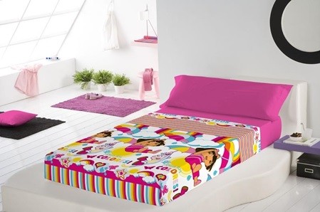 cama con sabanas de dora la exploradora