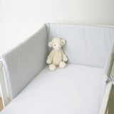 Protector cuna liso gris